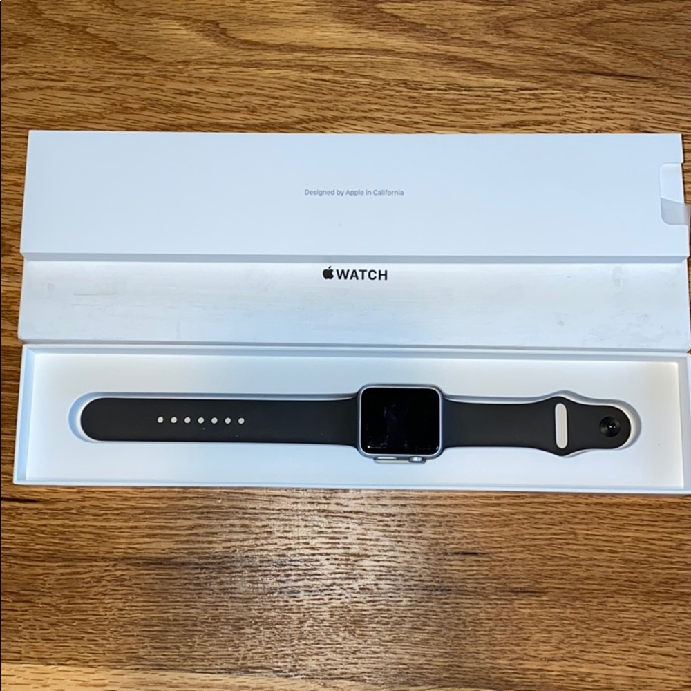 Apple Watch: Series One 42 MM
